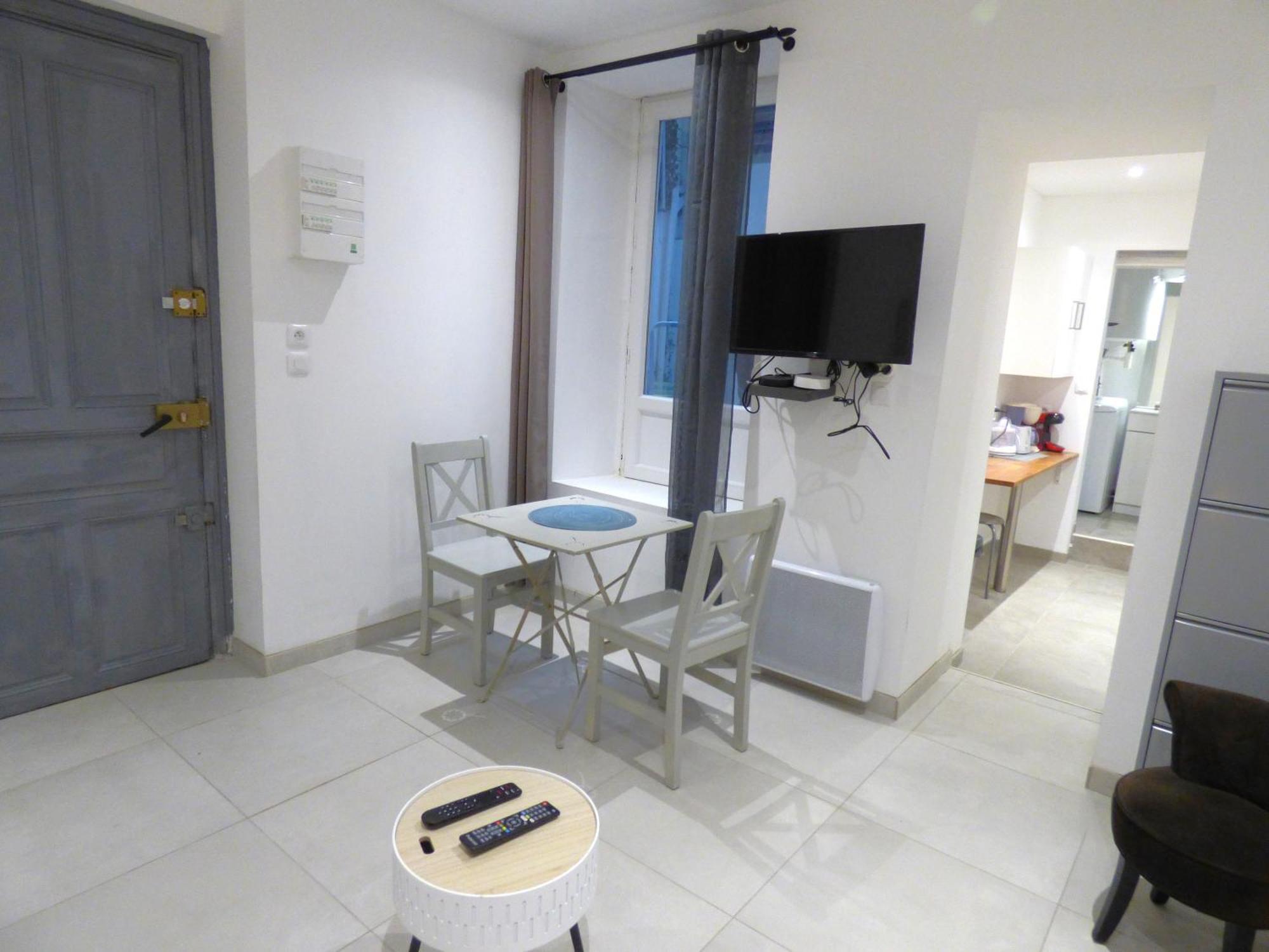 Le Cocon: Charming 3-Star Residence in Beziers City Center Exterior photo
